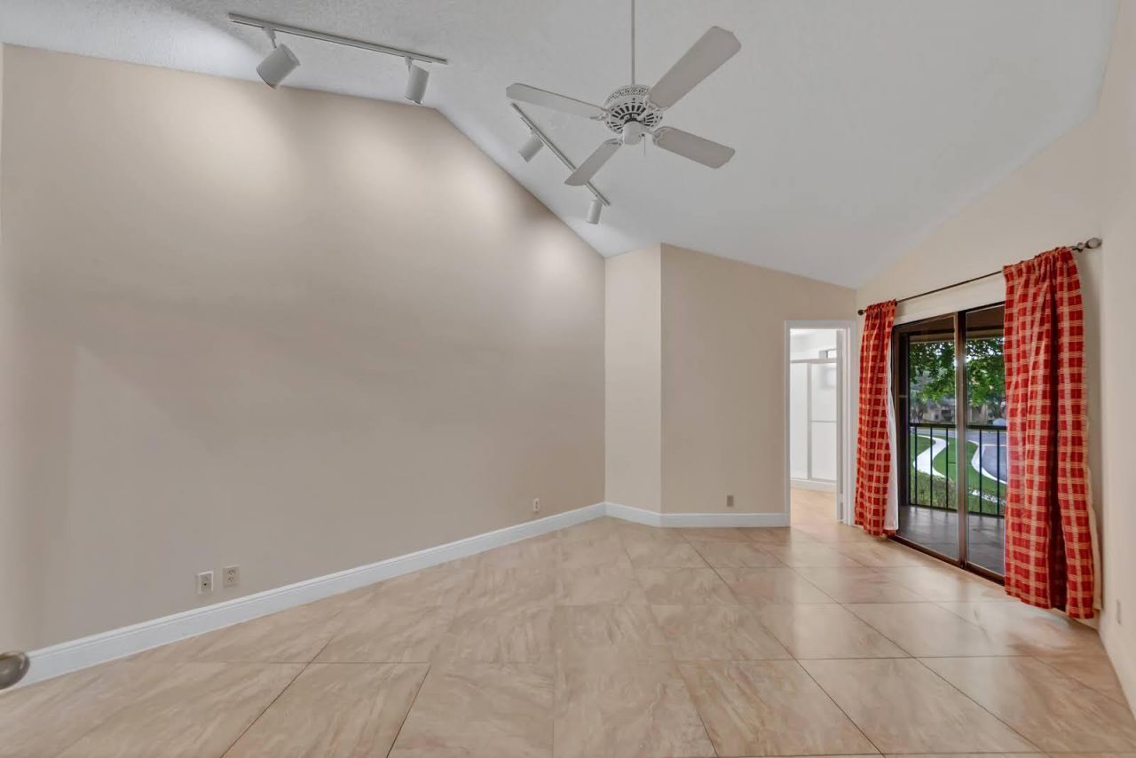 6698 Montego Bay Boulevard, Unit F, Boca Raton, FL 33433 Photo
