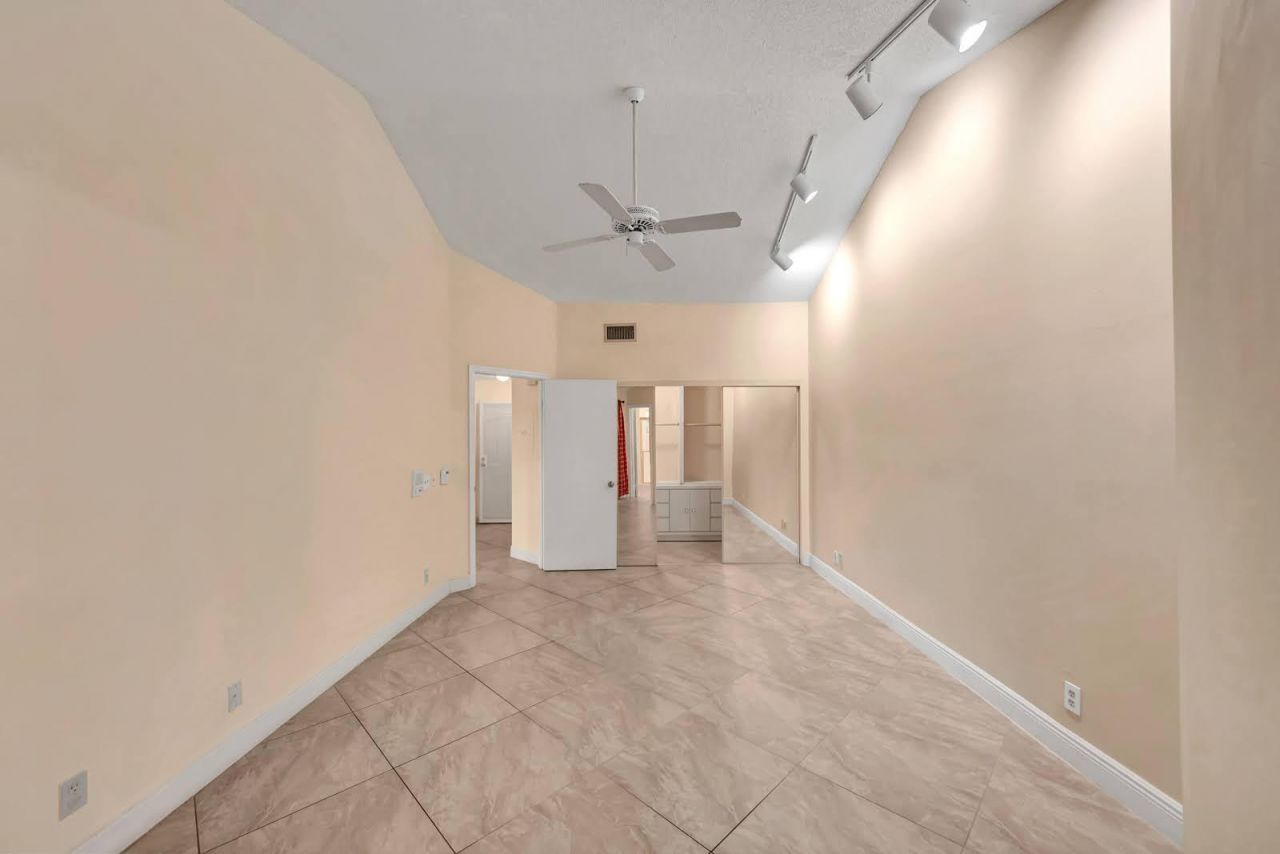 6698 Montego Bay Boulevard, Unit F, Boca Raton, FL 33433 Photo