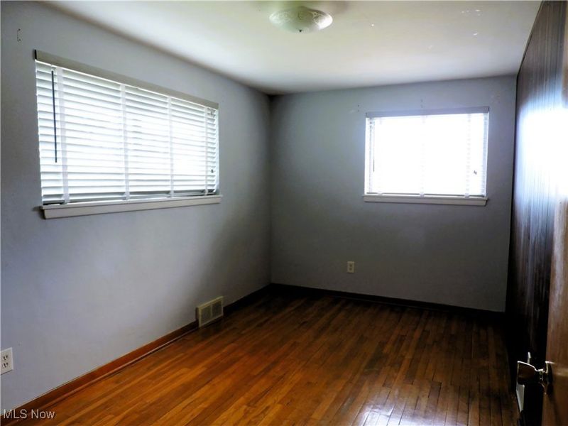 827 West Drive, Sheffield Village, OH 44054 Photo 13