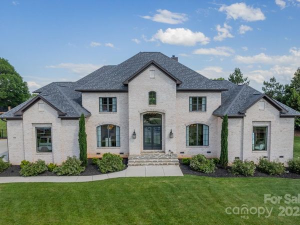 8102 Rolling Fields Road, Charlotte, NC 28227