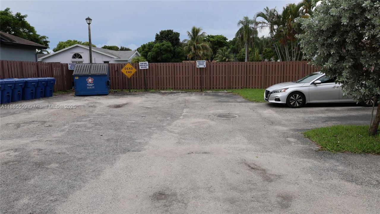 3705 NW 84th Ave, Unit D5, Sunrise, FL 33351 Photo