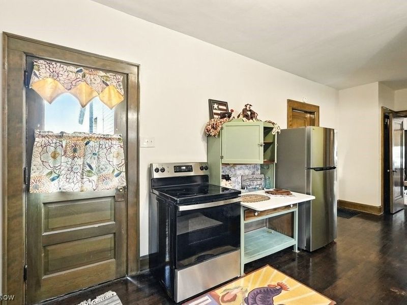 348 N Broadway Street, New Philadelphia, OH 44663 Photo 19