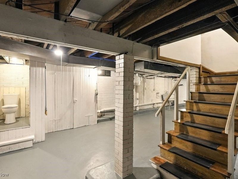 348 N Broadway Street, New Philadelphia, OH 44663 Photo 38