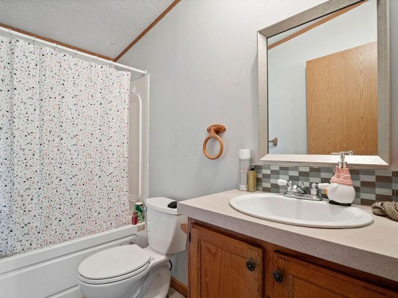 12345 State Route 38 NE, Bloomingburg, OH 43106 Photo 20