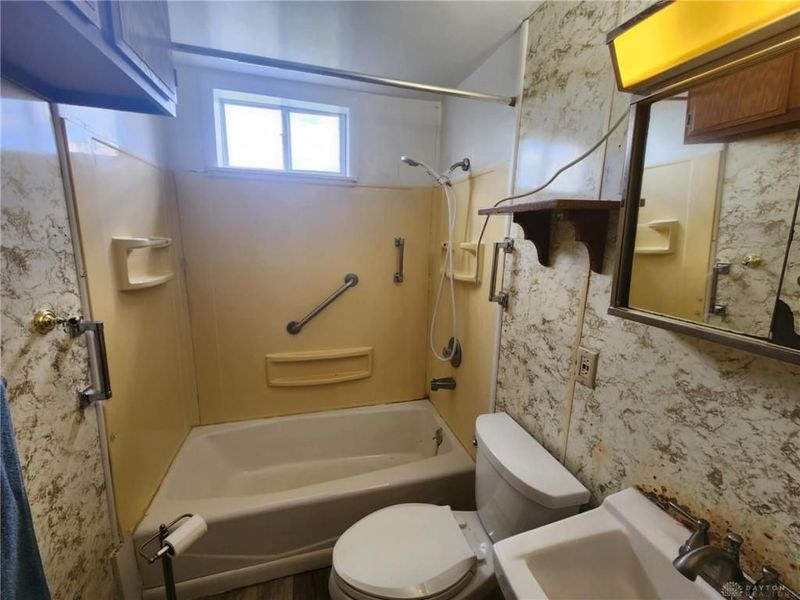 7337 E Lock Road, Lewisburg, OH 45338 Photo 32