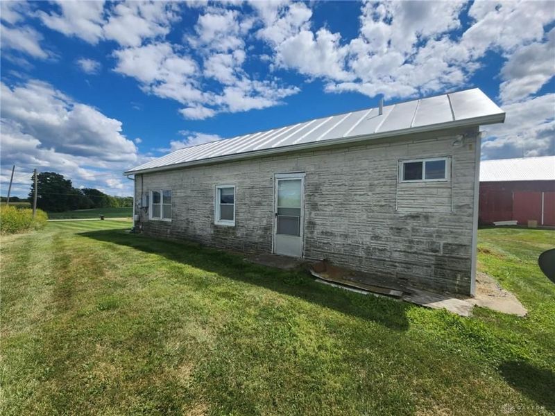 7337 E Lock Road, Lewisburg, OH 45338 Photo 5