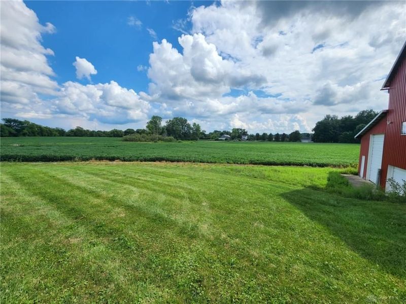 7337 E Lock Road, Lewisburg, OH 45338 Photo 9