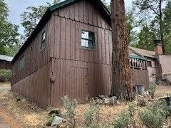 52358 Elder Road, Unit 52, Big Creek, CA 93605