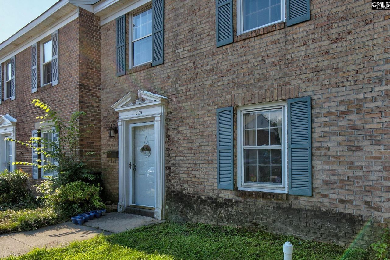 7602 Hunt Club Road Photo 5