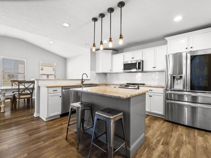 585 Weaver Ridge Drive, Marysville, OH 43040 Photo 12