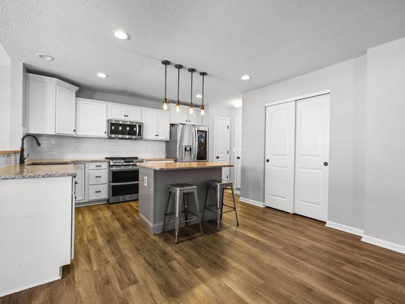 585 Weaver Ridge Drive, Marysville, OH 43040 Photo 14