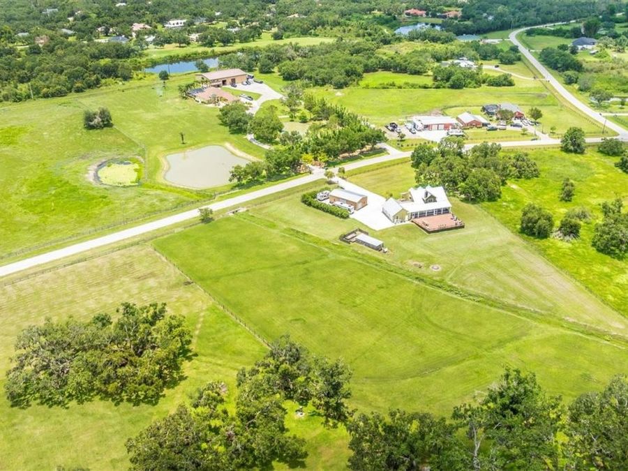 Property Image 80