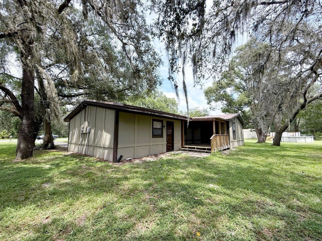 33248 Ridge Manor Boulevard, Dade City, FL 33523 Photo