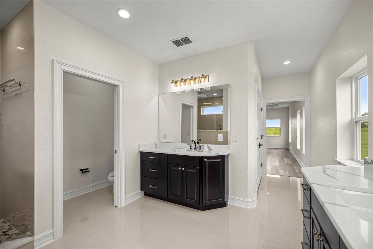 21786 NW 27th Street, Morriston, FL 32668 Photo