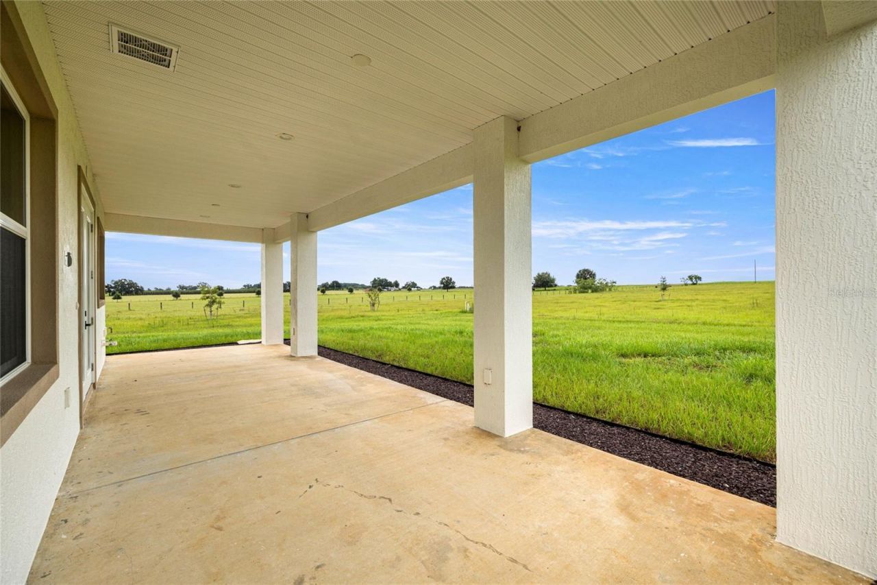 21786 NW 27th Street, Morriston, FL 32668 Photo