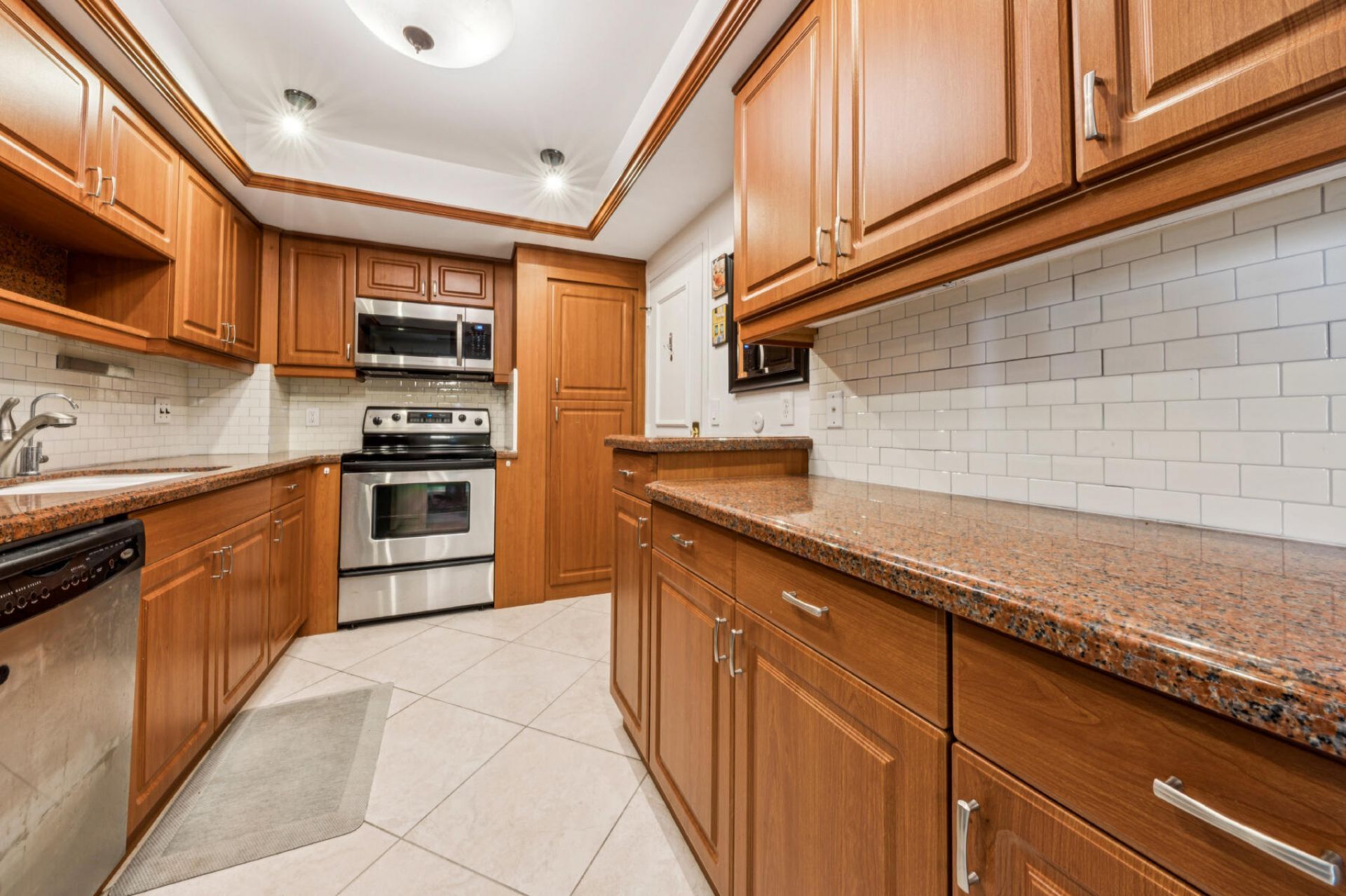 555 SE 6th Avenue, Unit 11d, Delray Beach, FL 33483 Photo