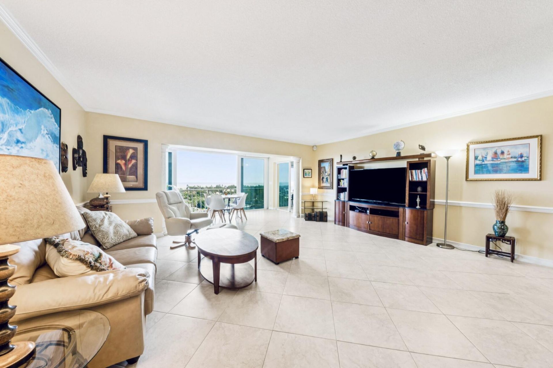 555 SE 6th Avenue, Unit 11d, Delray Beach, FL 33483 Photo