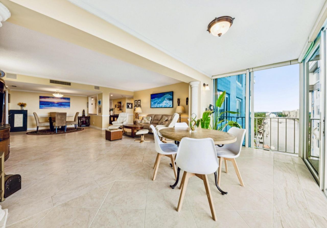 555 SE 6th Avenue, Unit 11d, Delray Beach, FL 33483 Photo