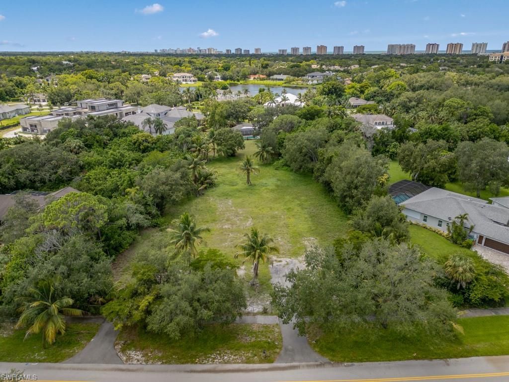 172 Hickory Rd, Naples, FL 34108 Photo
