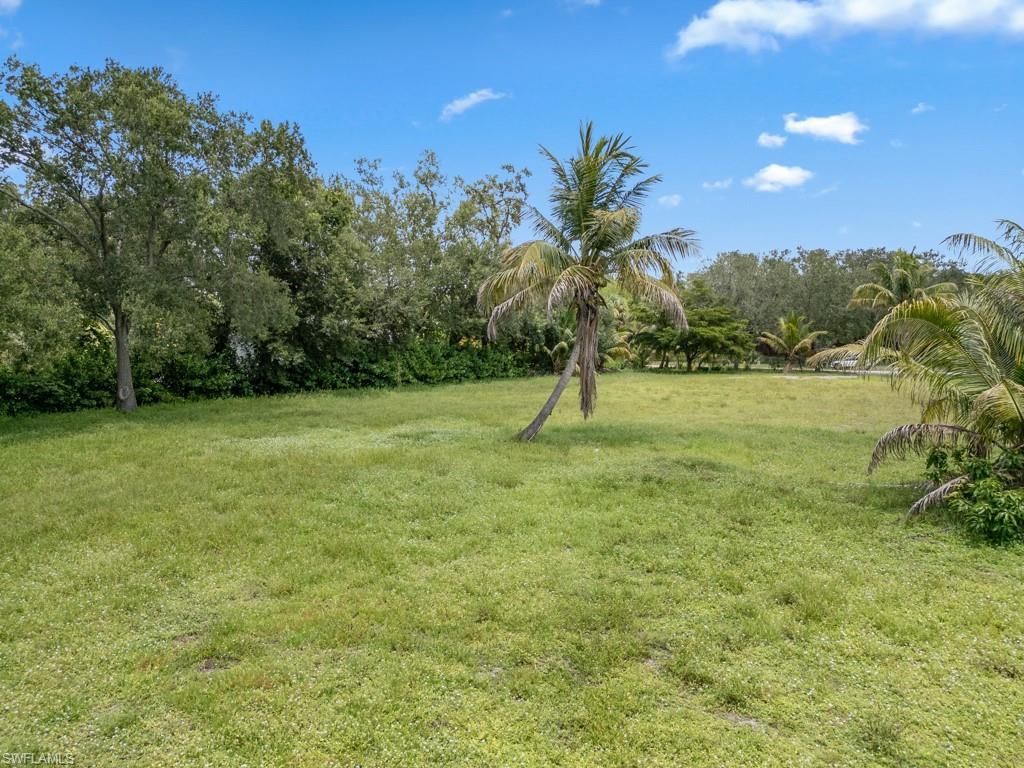 172 Hickory Rd, Naples, FL 34108 Photo