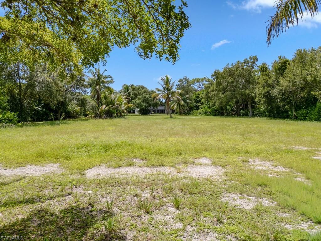 172 Hickory Rd, Naples, FL 34108 Photo