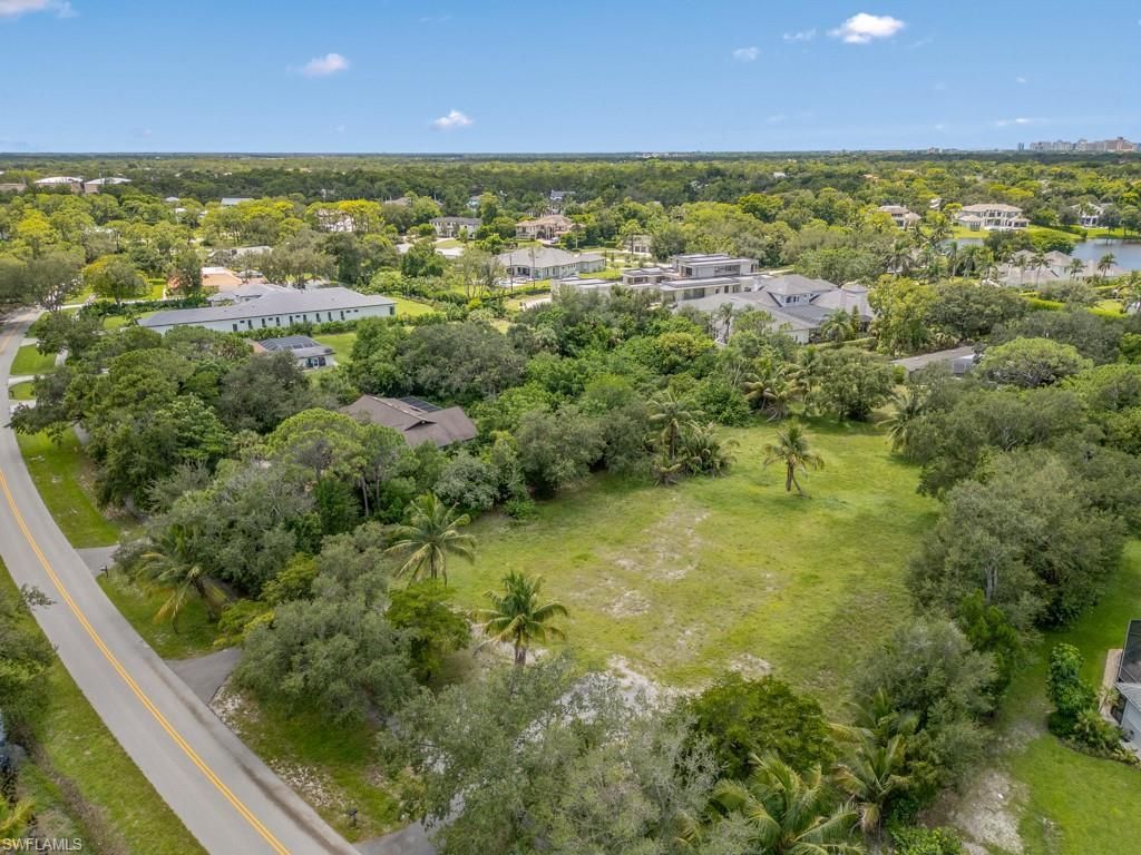 172 Hickory Rd, Naples, FL 34108 Photo