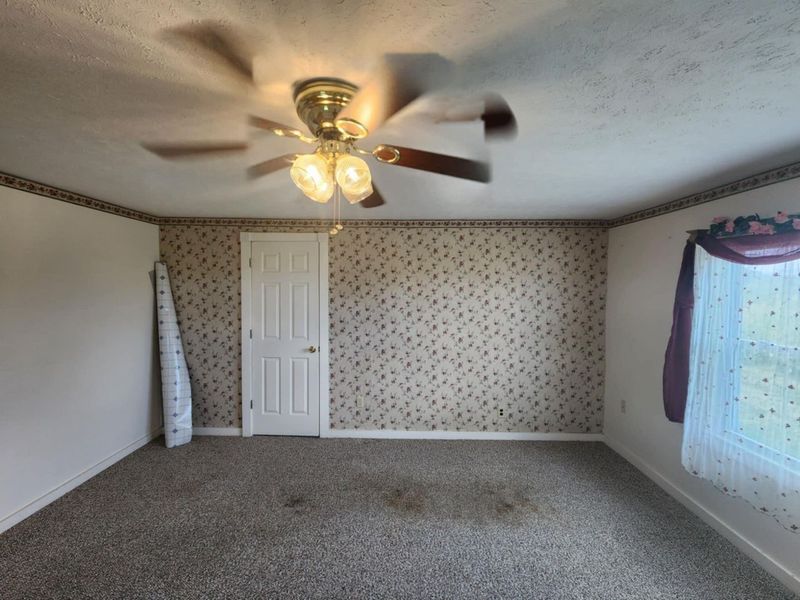 7337 E Lock Road, Lewisburg, OH 45338 Photo 23