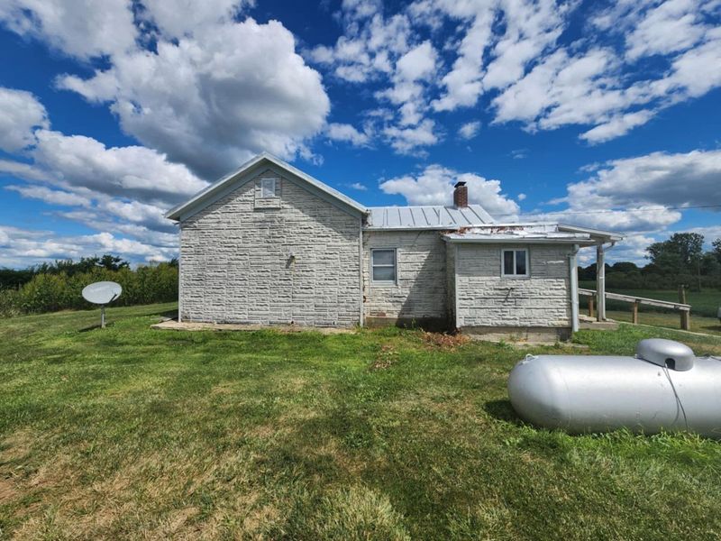 7337 E Lock Road, Lewisburg, OH 45338 Photo 5