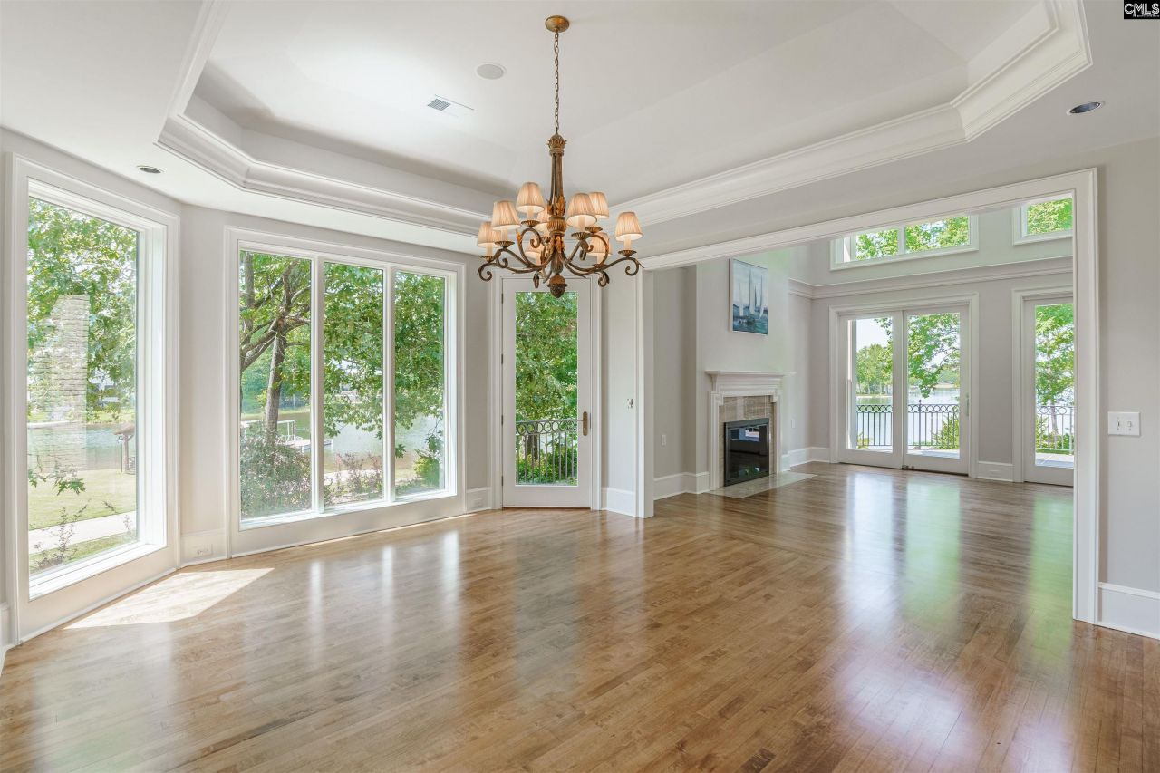 136 Rustic Manor Court Photo 24