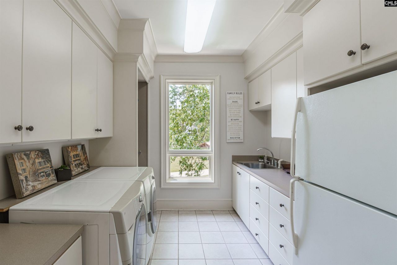 136 Rustic Manor Court Photo 28