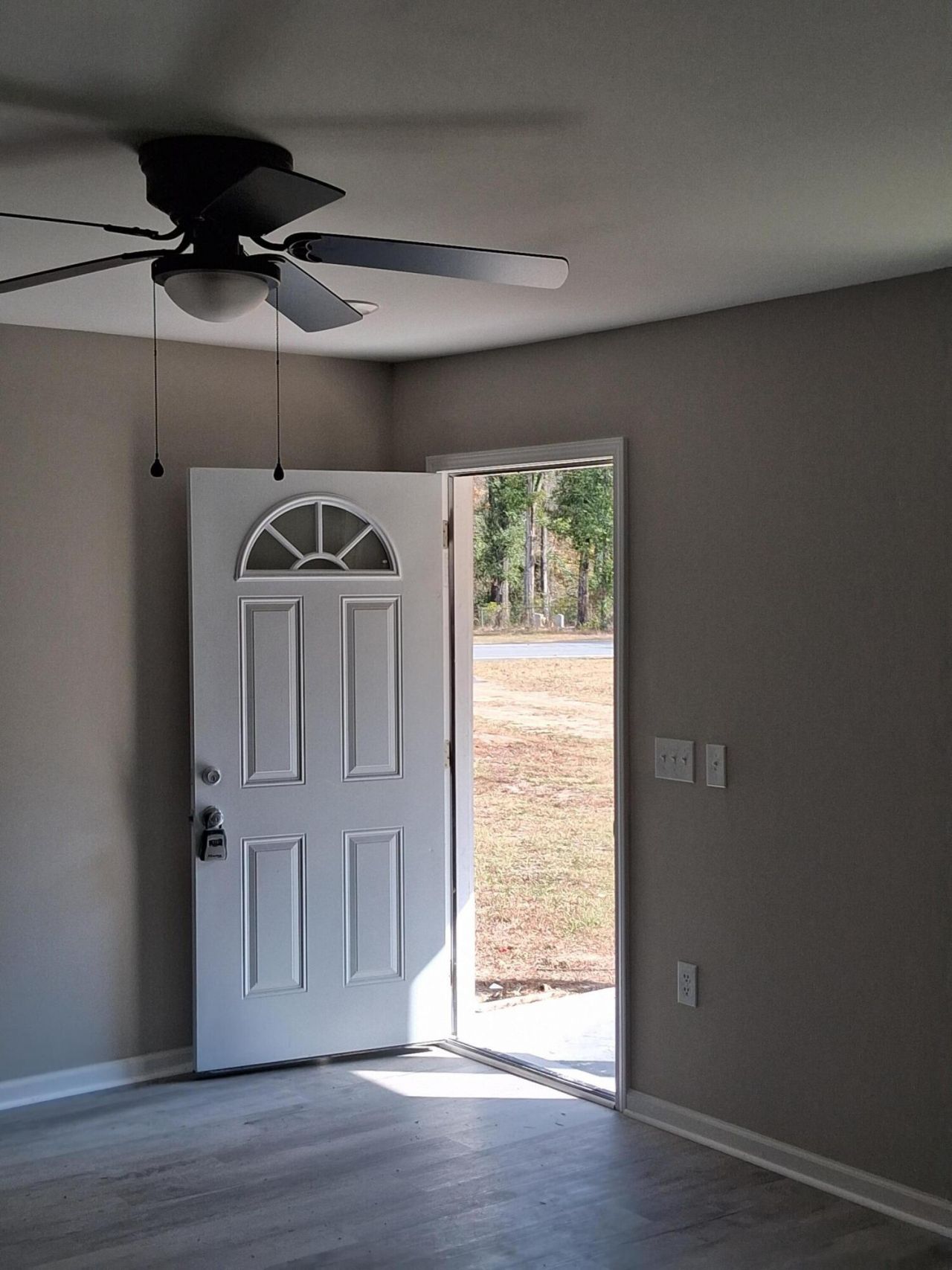 36 Youmans Lane Photo 6