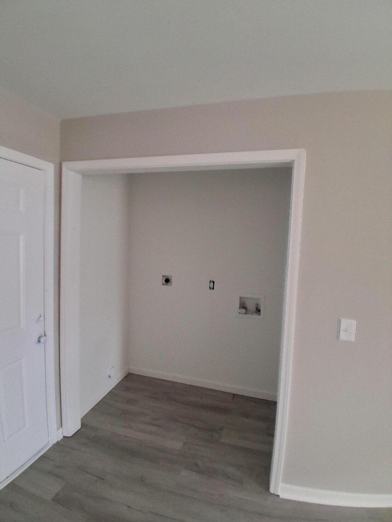 36 Youmans Lane Photo 9