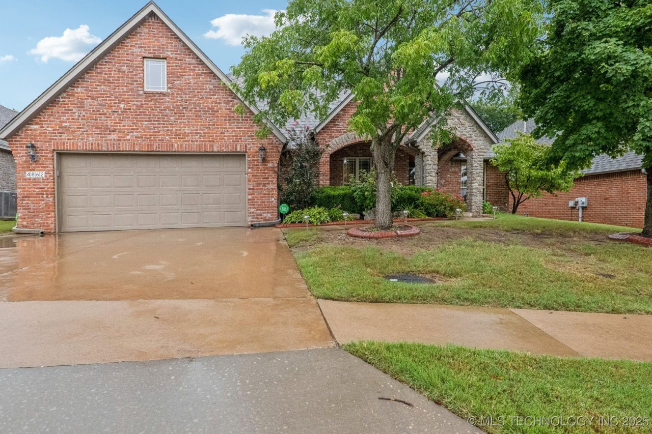 4862 E 148th Place S Bixby, OK 74008