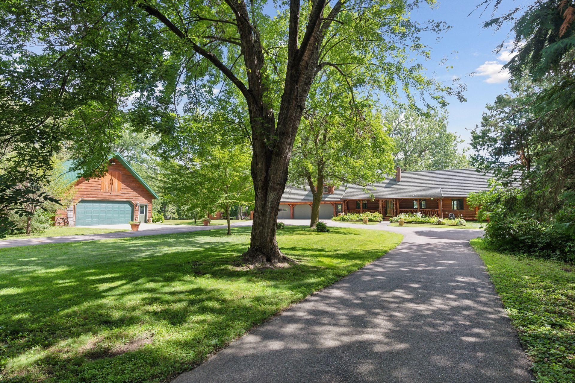 2245 Cottonwood Lake Drive, Windom, MN 56101
