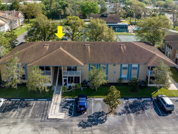 678 Wellington Station Boulevard, Unit 58, Ormond Beach, FL 32174