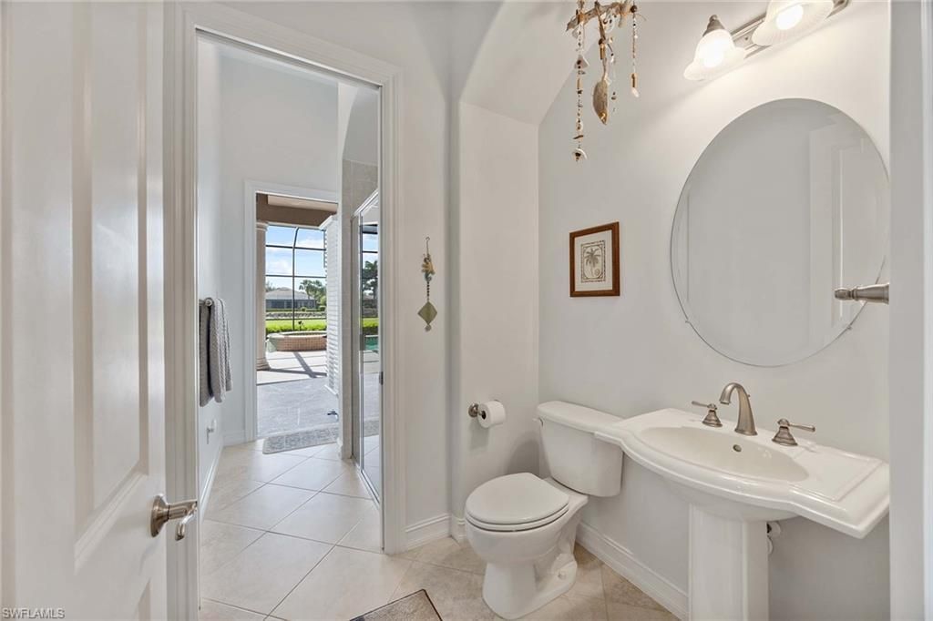 8902 Shenendoah Cir, Naples, FL 34113 Photo