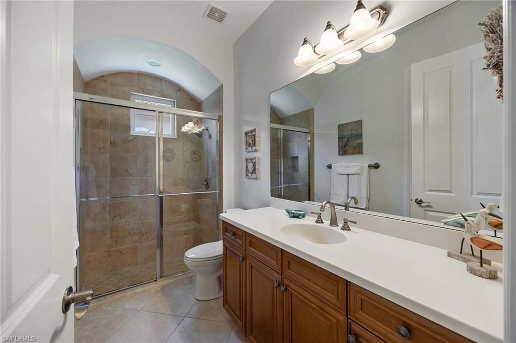 8902 Shenendoah Cir, Naples, FL 34113 Photo