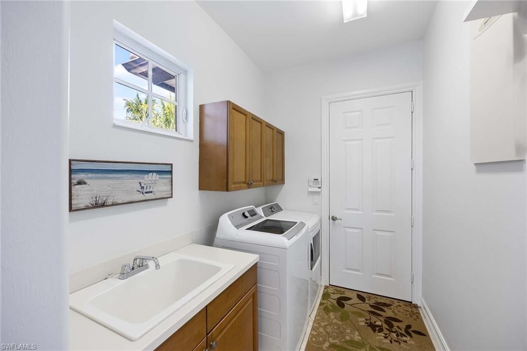 8902 Shenendoah Cir, Naples, FL 34113 Photo