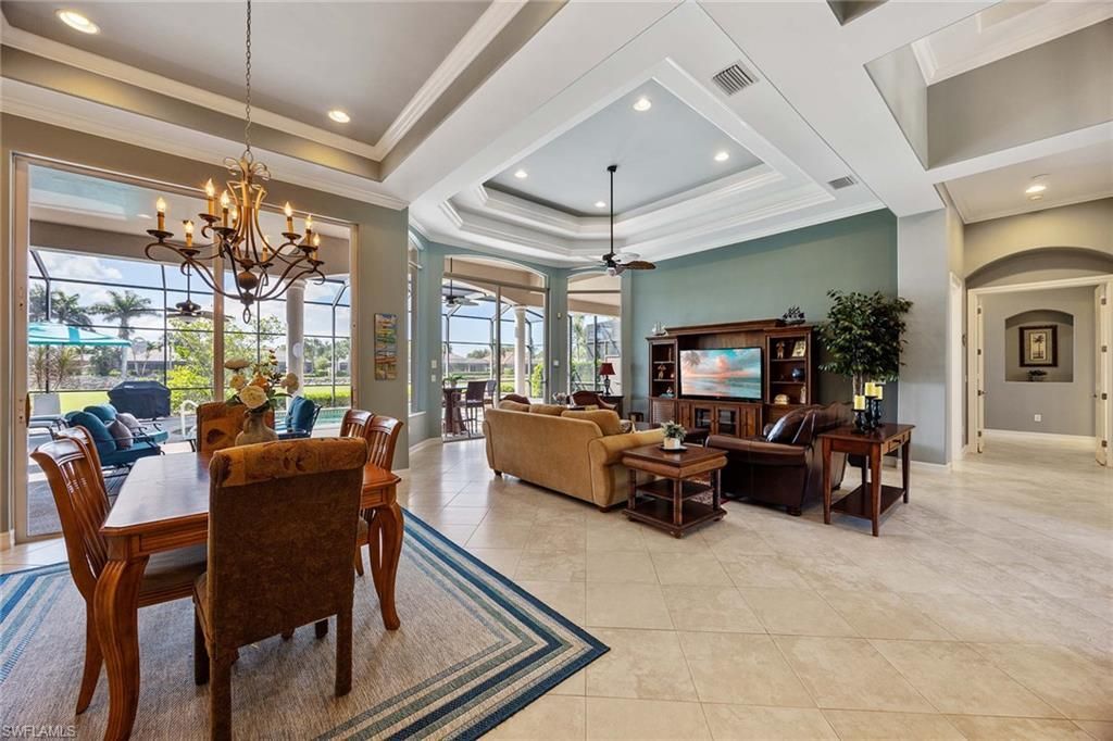 8902 Shenendoah Cir, Naples, FL 34113 Photo
