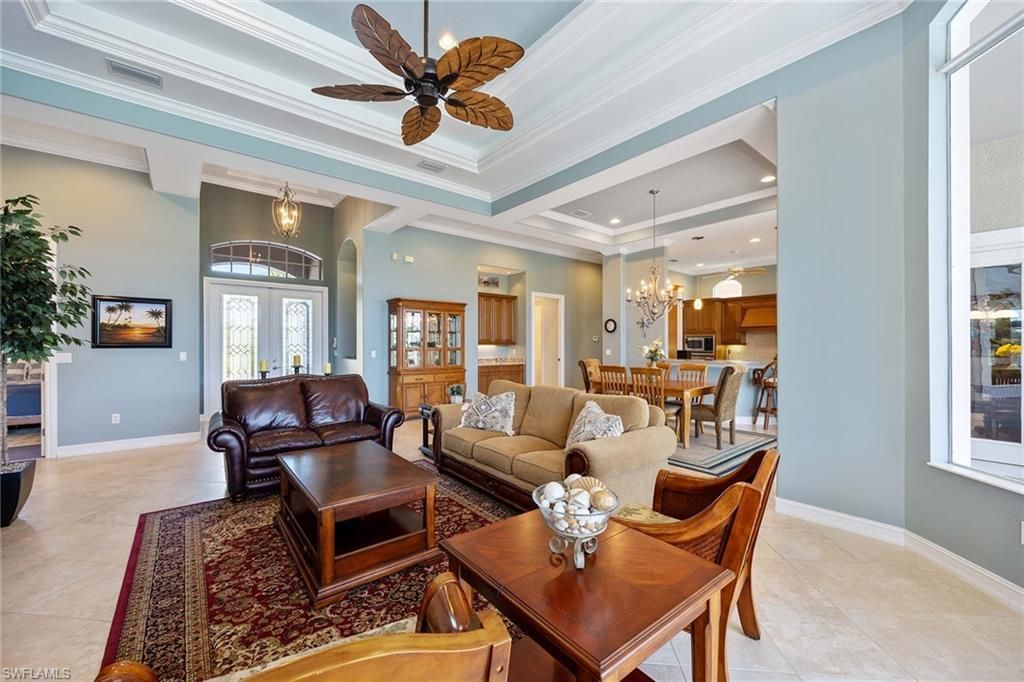 8902 Shenendoah Cir, Naples, FL 34113 Photo