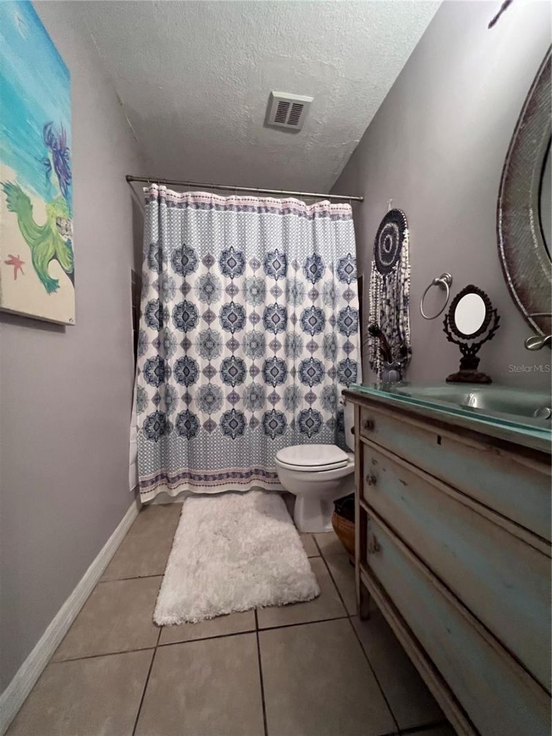 5020 Beach Drive Se, Unit D, Saint Petersburg, FL 33705 Photo