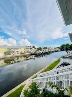 5020 Beach Drive Se, Unit D, Saint Petersburg, FL 33705 Photo