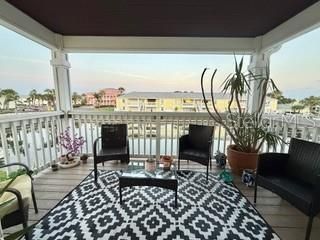 5020 Beach Drive Se, Unit D, Saint Petersburg, FL 33705 Photo