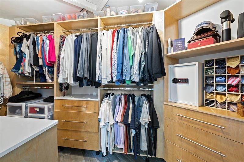 8340 NW 167th Ter, Miami Lakes, FL 33016 Photo