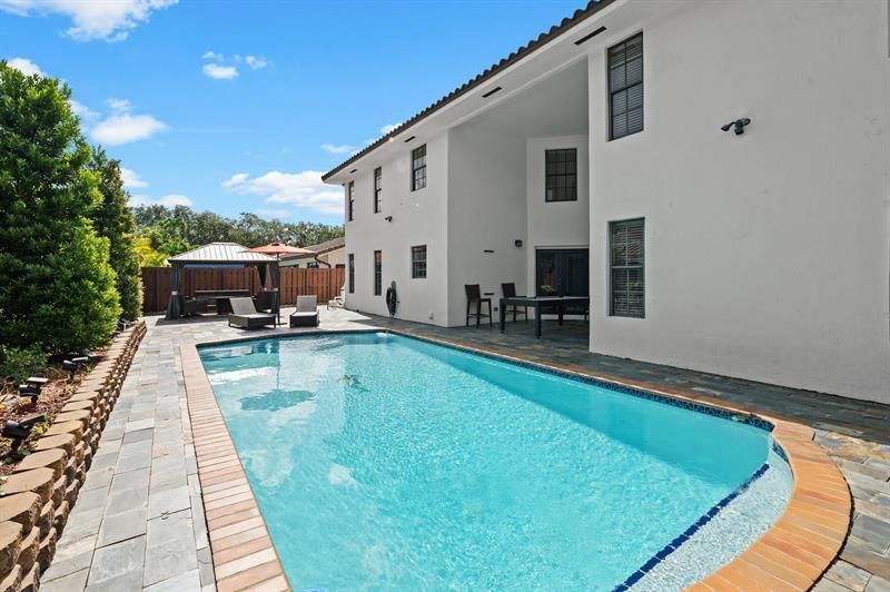 8340 NW 167th Ter, Miami Lakes, FL 33016 Photo