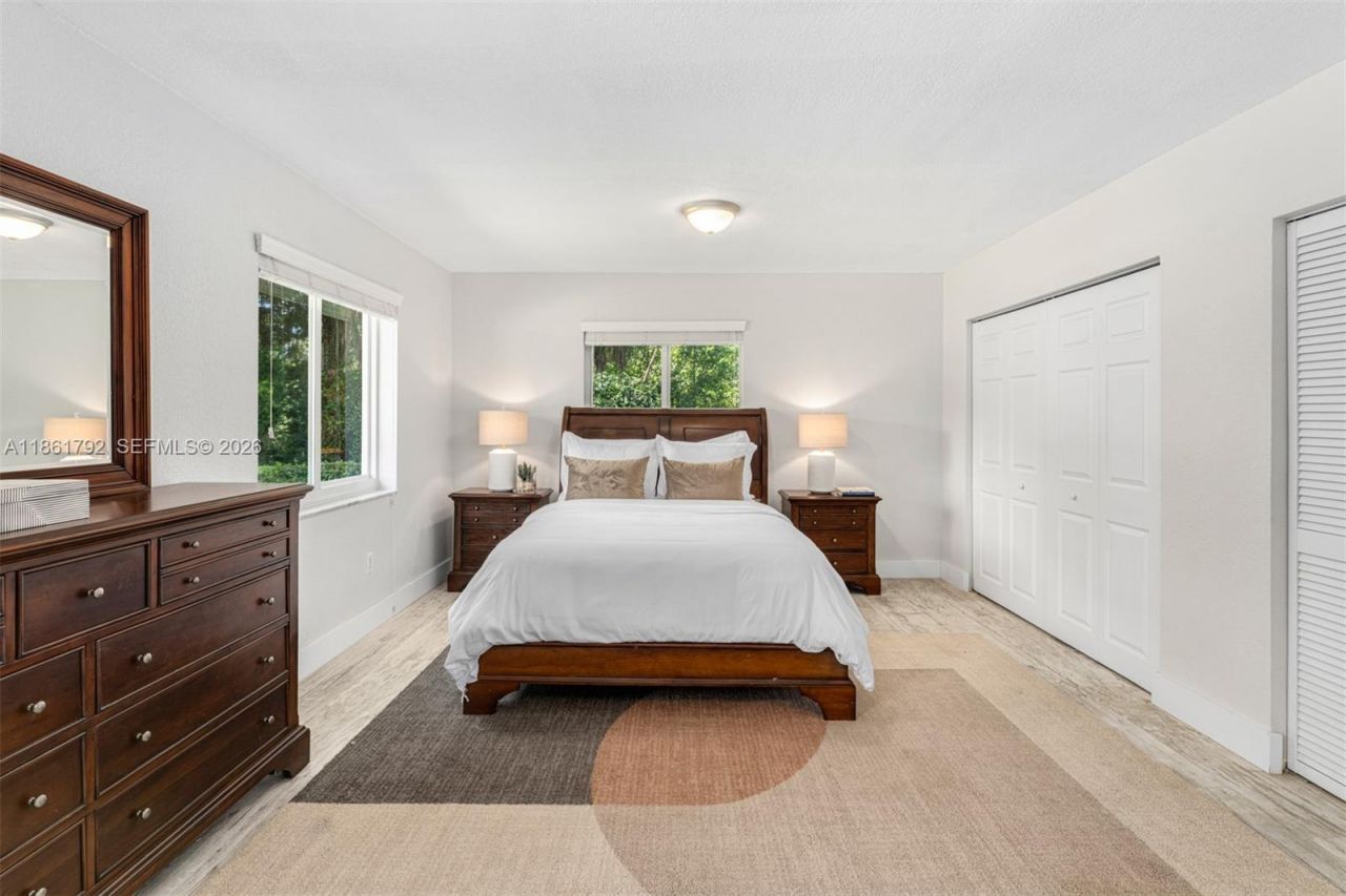 5940 SW 120th St, Pinecrest, FL 33156 Photo