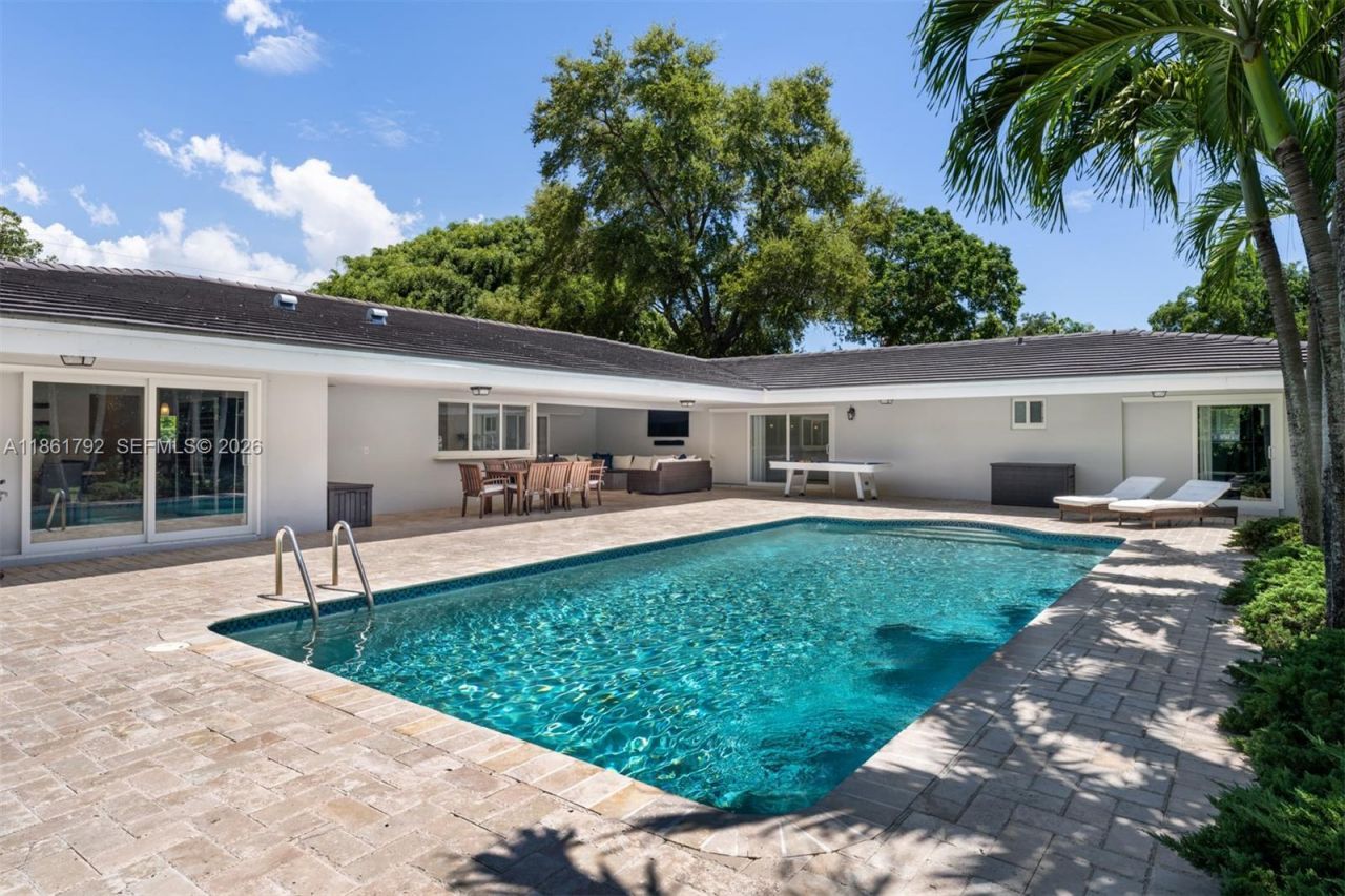 5940 SW 120th St, Pinecrest, FL 33156 Photo