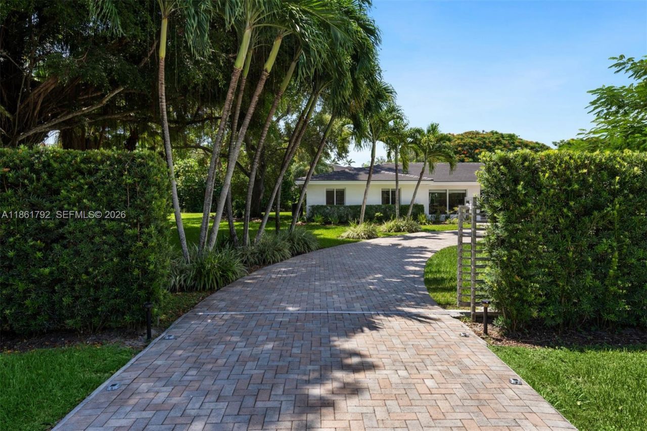 5940 SW 120th St, Pinecrest, FL 33156 Photo