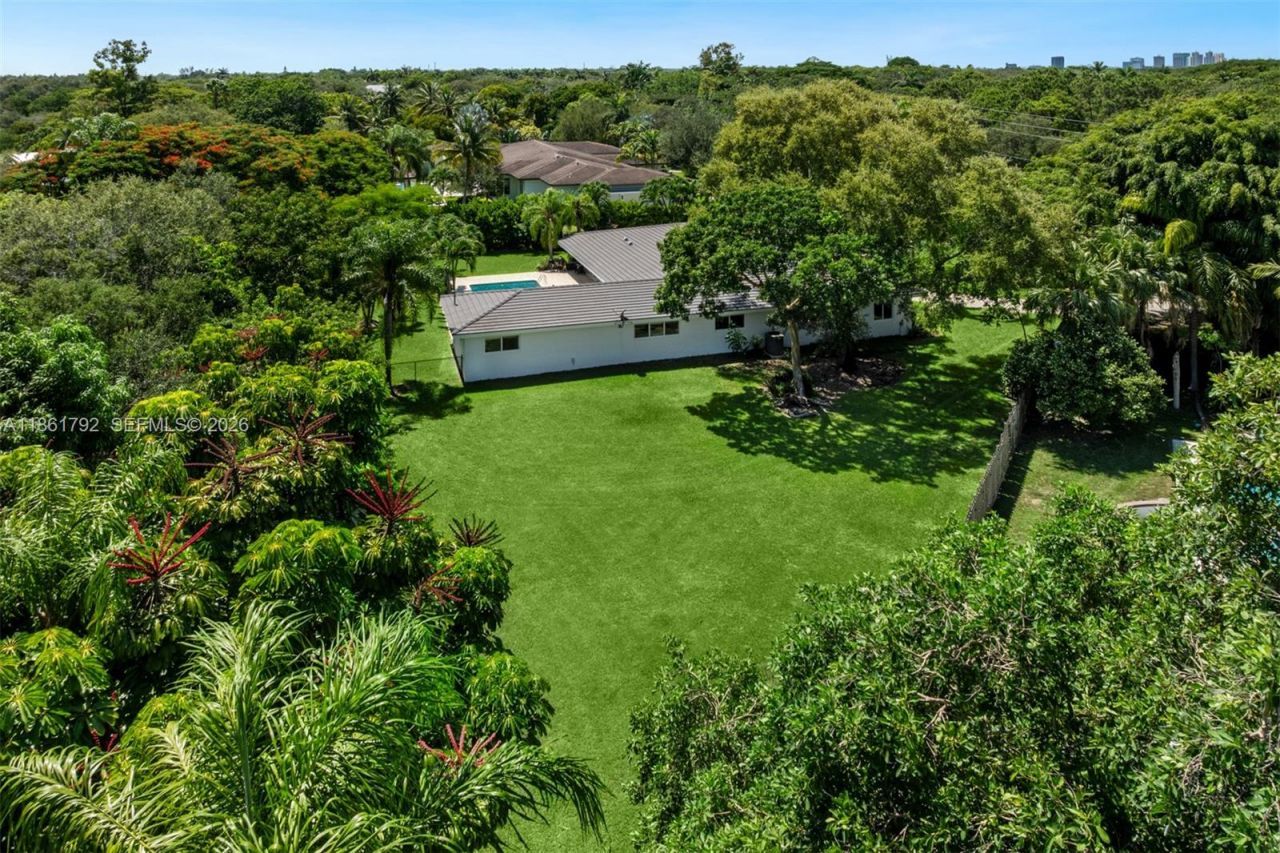 5940 SW 120th St, Pinecrest, FL 33156 Photo