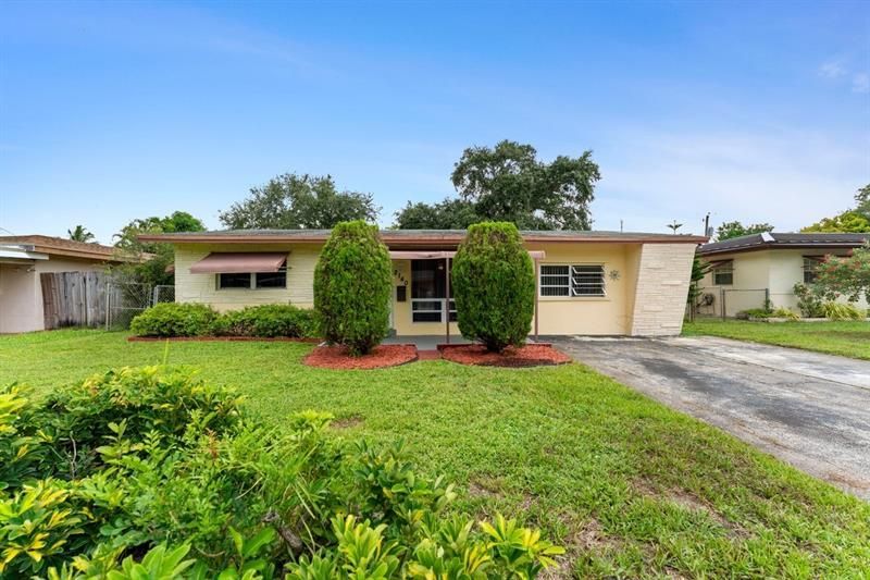 2140 N 57th Avenue, Hollywood, FL 33021 Photo